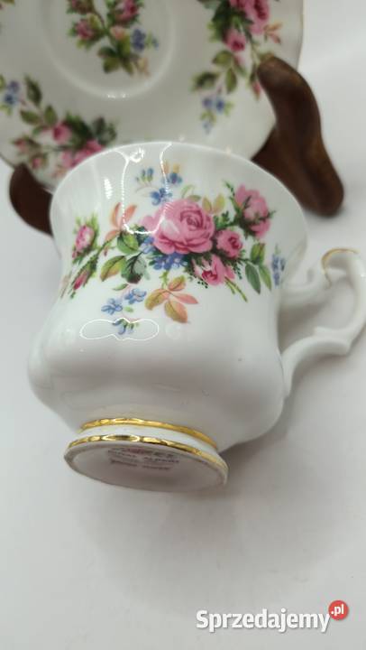 Filiżanka ze spodkiem porcelana kostna biała w Zamość