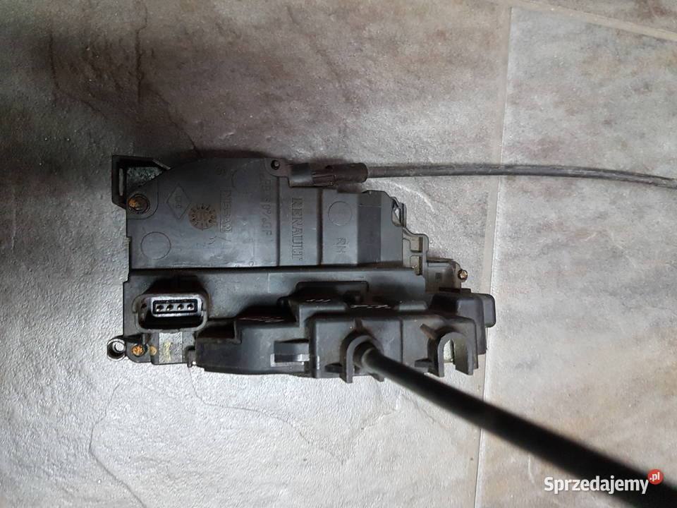 RENAULT CLIO III 2011 ZAMEK DRZWI PRAWY PRZOD Karoseria Turek