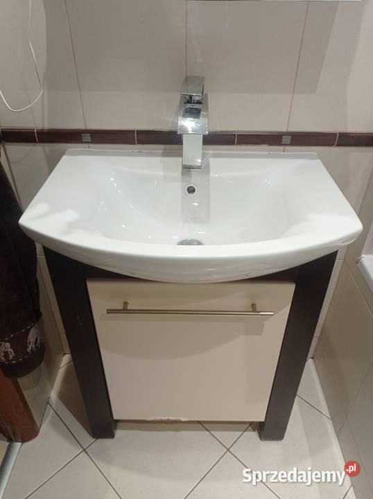 Meble do łazienki Umywalka Bateria Komplet Dom i Ogród Dąbrowa Górnicza sprzedam