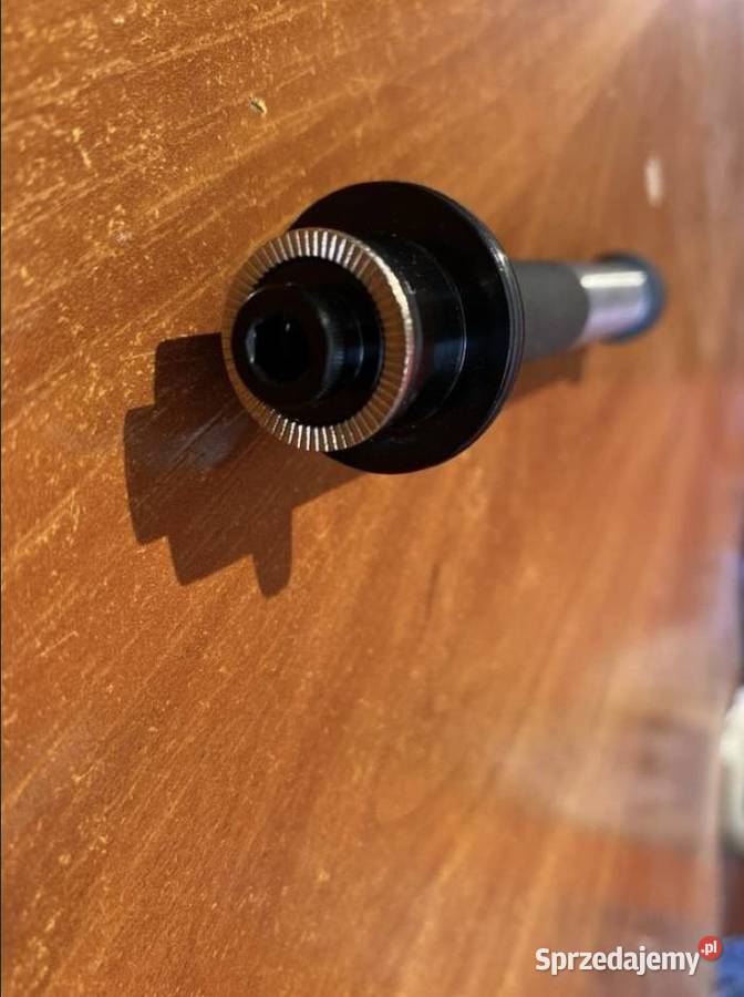 Oś piasty tył redukcja qr9 9mm novatec token Przeworsk