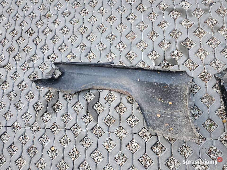 Mercedes W124 Błotnik Przód Reperaturki Młynek