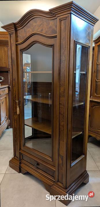 piękna witrynaserwantka czeczota orzechsklep sprzedam