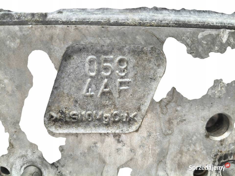 GŁOWICA CYLINDRÓW PRAWA Audi A6 C6 30 TDI 0594AF osobowe sprzedam