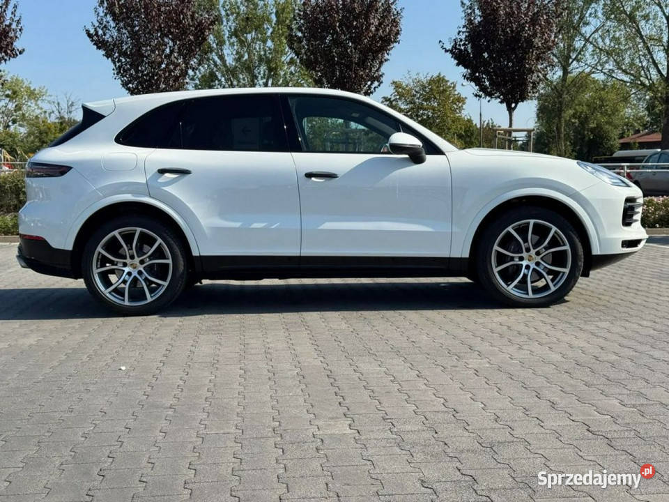 Porsche Cayenne 2019 Porsche Cayenne AWD 4x4 VAT marża Warszawa sprzedam