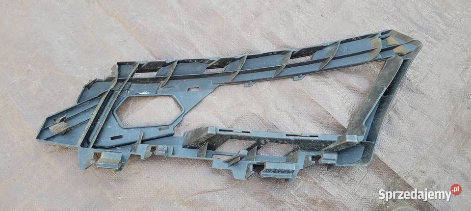 SKODA KADIAQ ŚLIZG PRZÓD PRAWY ZDERZAKA Karoseria Ruda Śląska sprzedam