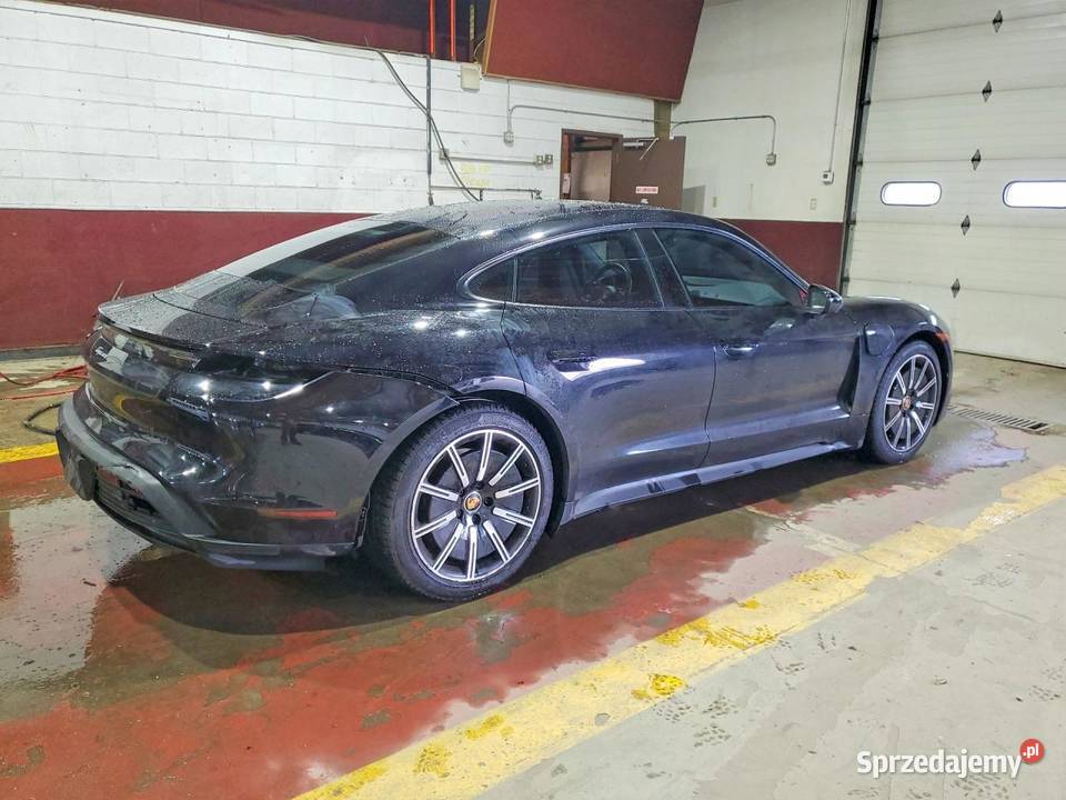 2023 PORSCHE TAYCAN Częstochowa