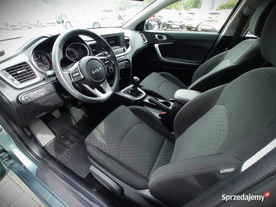 KIA Ceed 2023r FV23 Salon AsPasa AsHamowania 998cm3 Kraków sprzedam