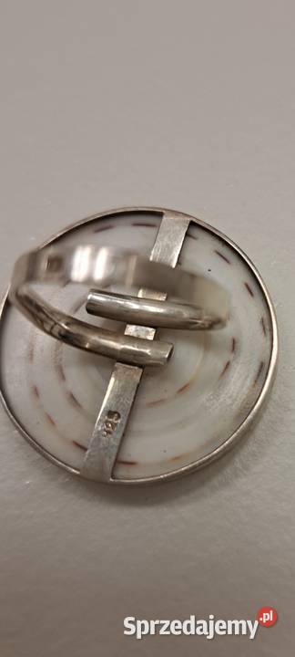 Pierścionek srebrny z muszlą srebro Radom