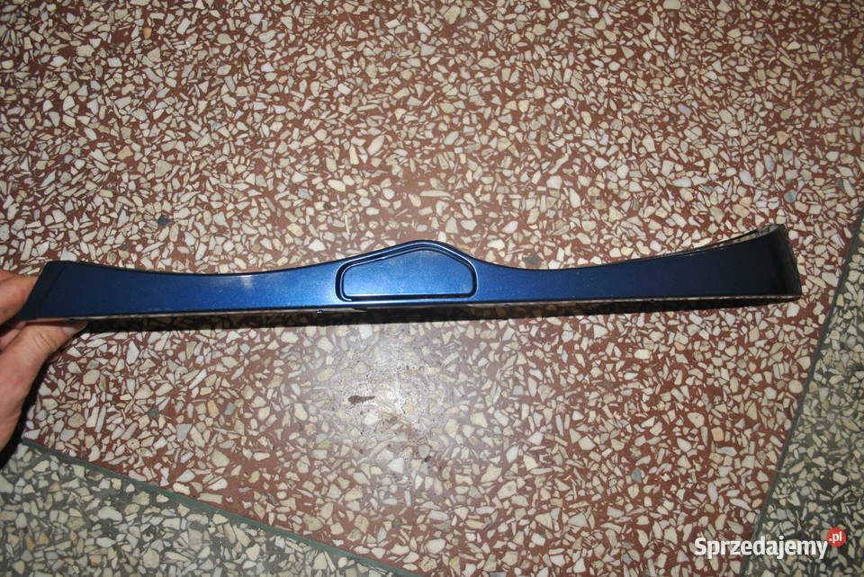 Listwa lampy lewy przód z żaslepką spryskiwacza