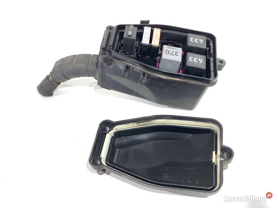 SKRZYNKA BEZPIECZNIKÓW PORSCHE PANAMERA osobowe