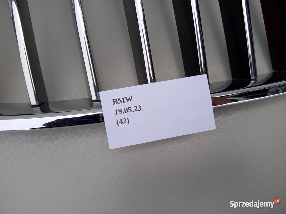 GRILL NERKA ATRAPA PRAWA CHROM BMW 7 G11 G12 Nowy Tomyśl