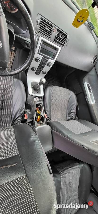 Sprzedam volvo v50 20 diesel 2004 r Żelazówka