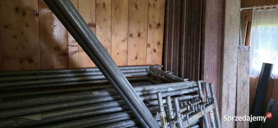 Rusztowanie elewacyjne Kasina Wielka