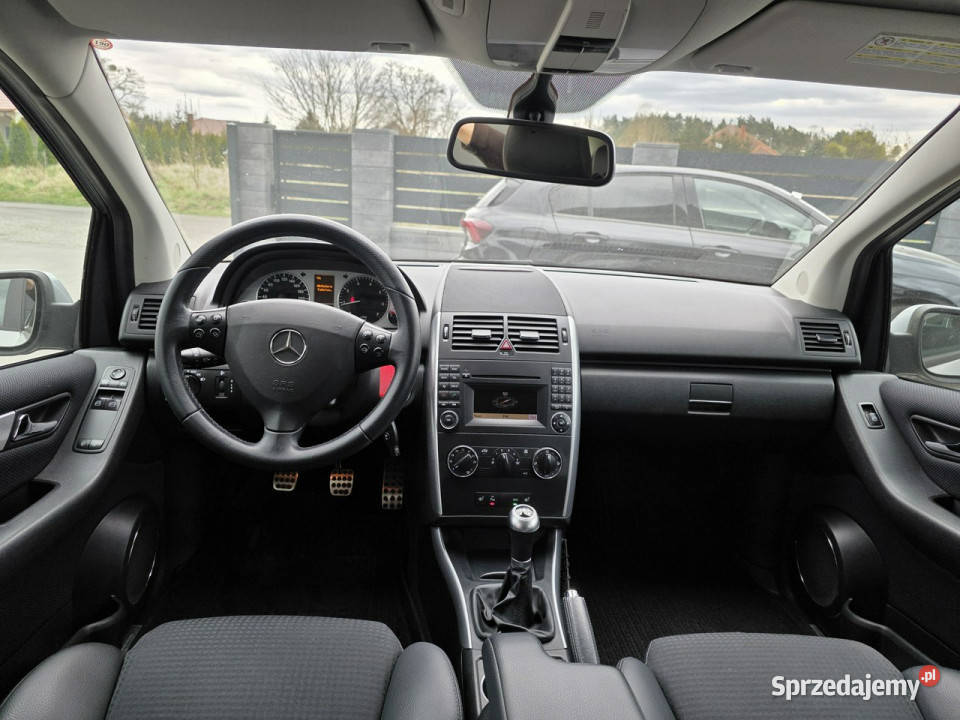 Mercedes A 180 PÓŁSKÓRY navi bezwypadkowy lakier metallic Czarnków