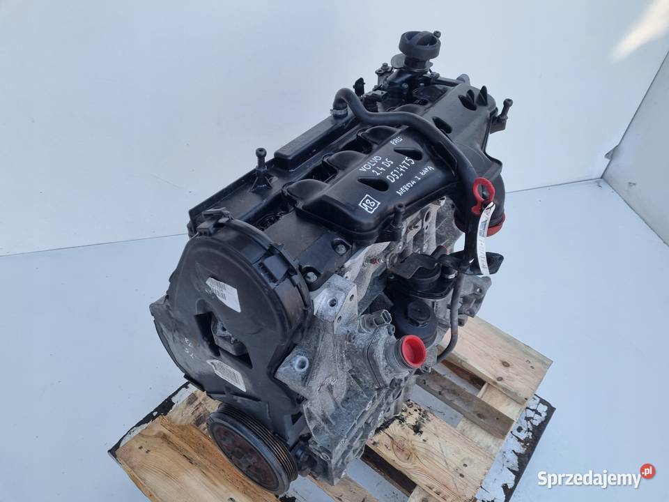 SILNIK Volvo V70 III 24 D DIESEL 163 palący lubelskie Janów
