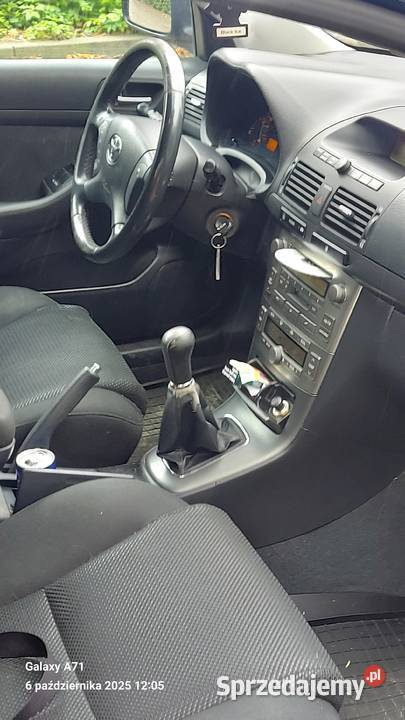 Toyota Avensis 2007 18 benzyna opłacony 1 Chodzież