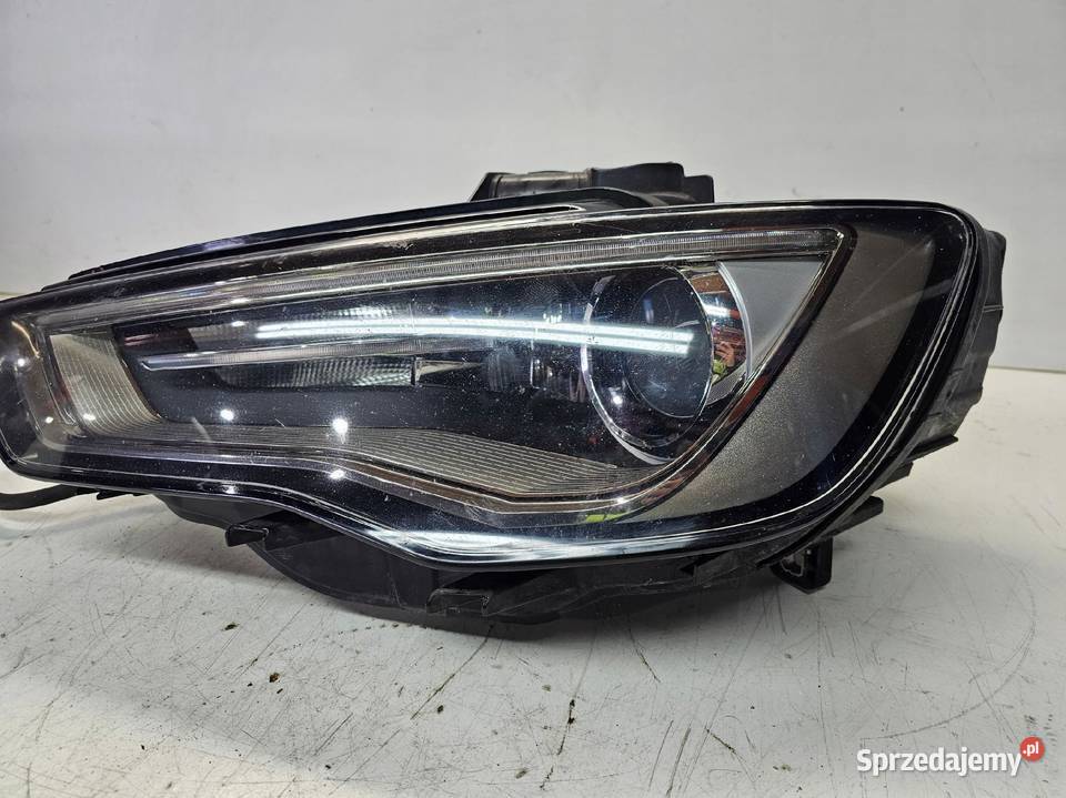 REFLEKTOR XENON LED LEWY AUDI A3 8V 8V0941031A śląskie Przystajń