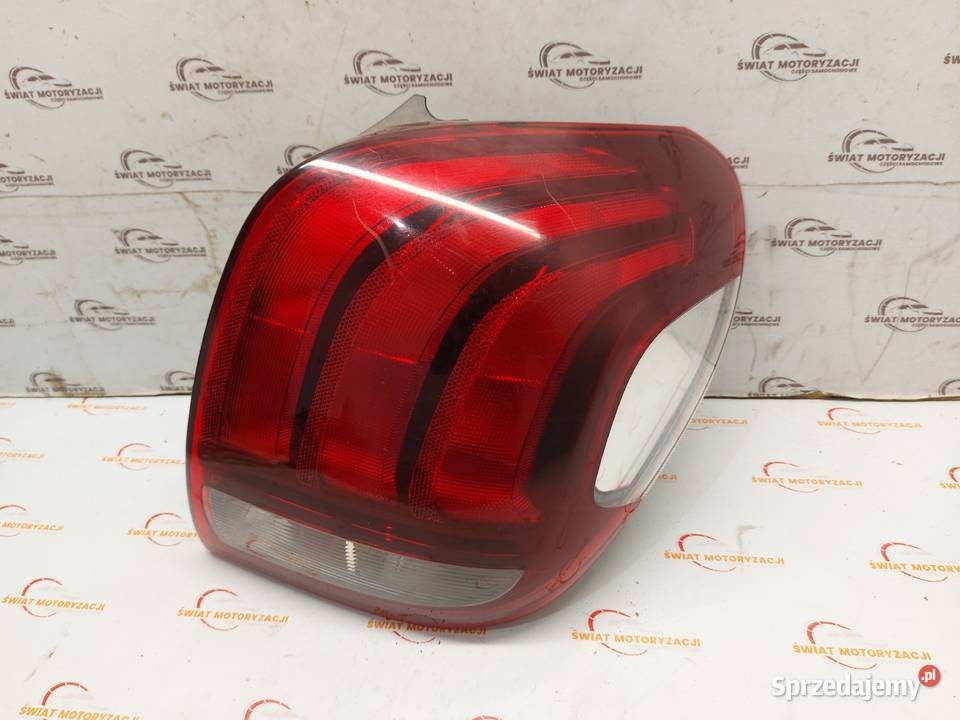 PEUGEOT 108 17r lampa prawa tył osobowe świętokrzyskie Kielce