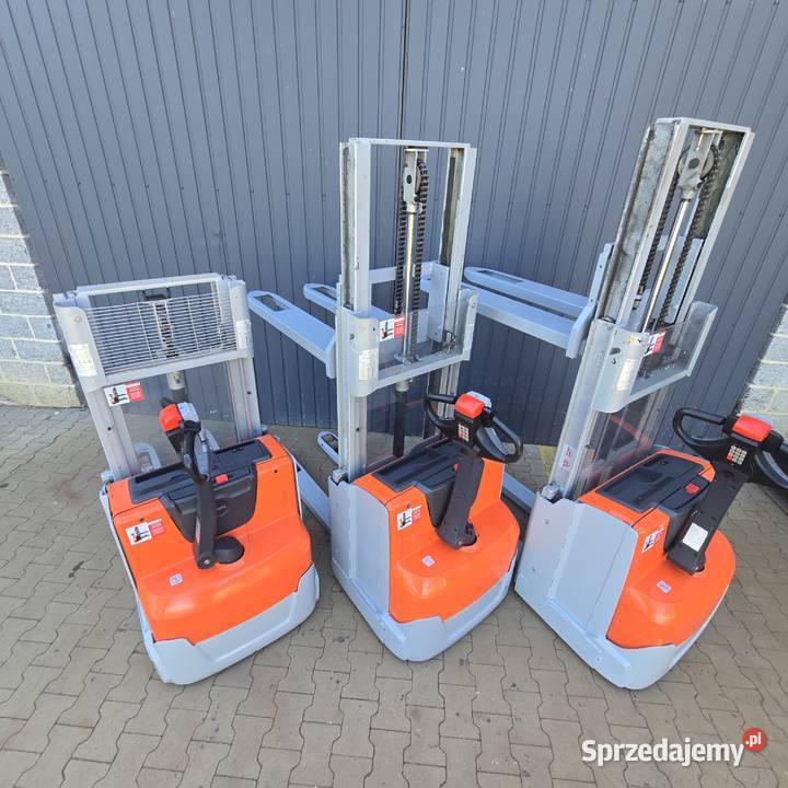 Paletowy wózek widłowy elektryczny Toyota SWE z elektryczny Kraków