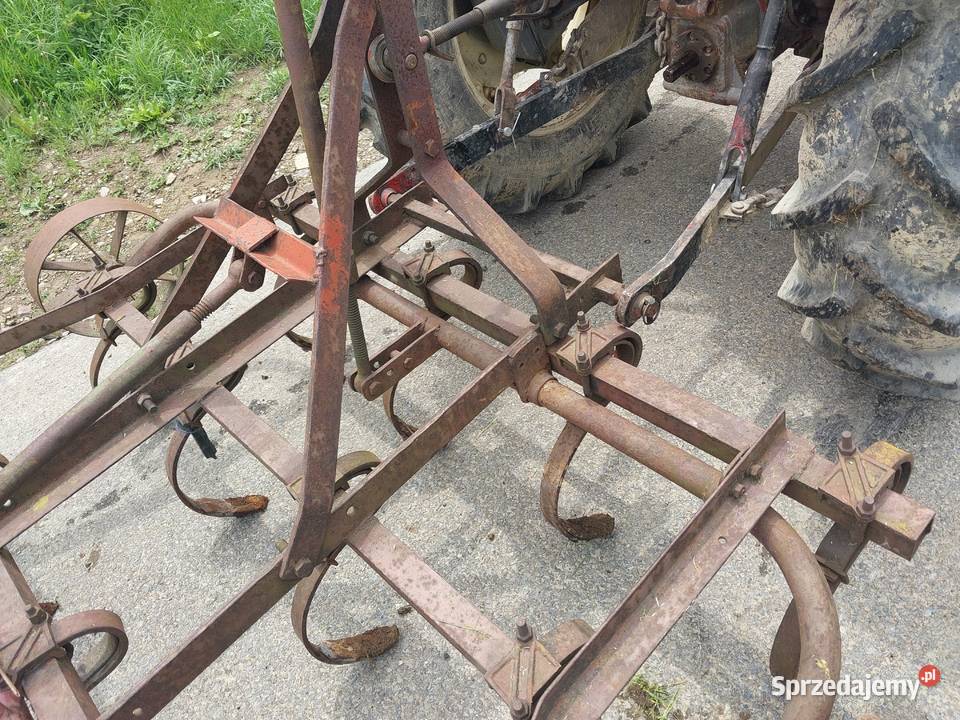 Kultywator z Bronami Brony Ursus C330 C360 T25 Paszowa