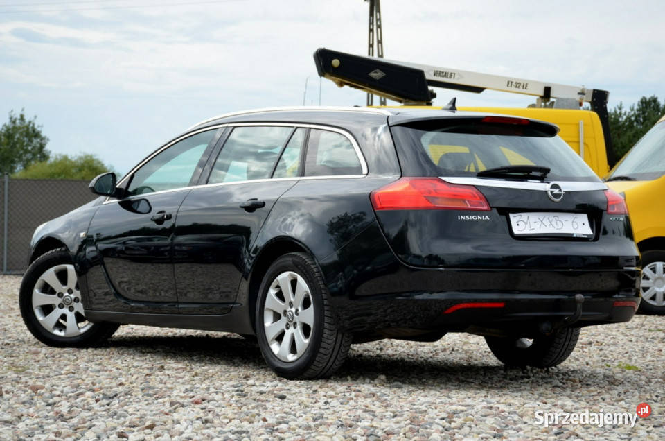 Opel Insignia Czarna Super Stan 14T 140 Serwis Kutno