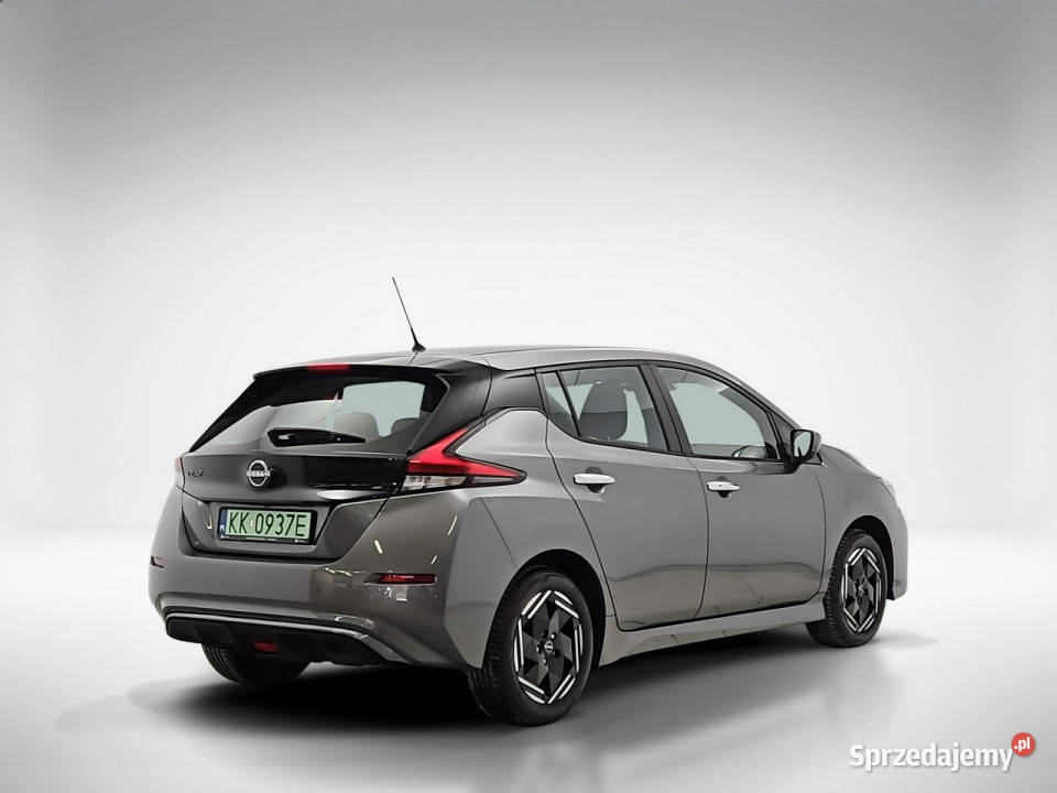 Nissan Leaf 40kWh Acenta Z Polskiego Salonu gniazdo USB