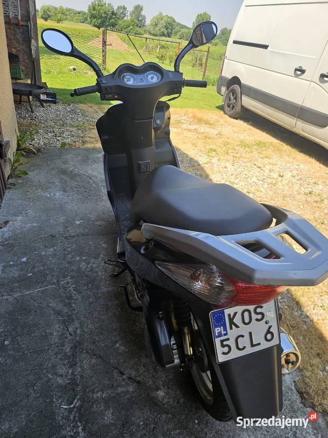 Skuter Peugeot Sumup 125 sumup kat B czarny małopolskie Bobrek