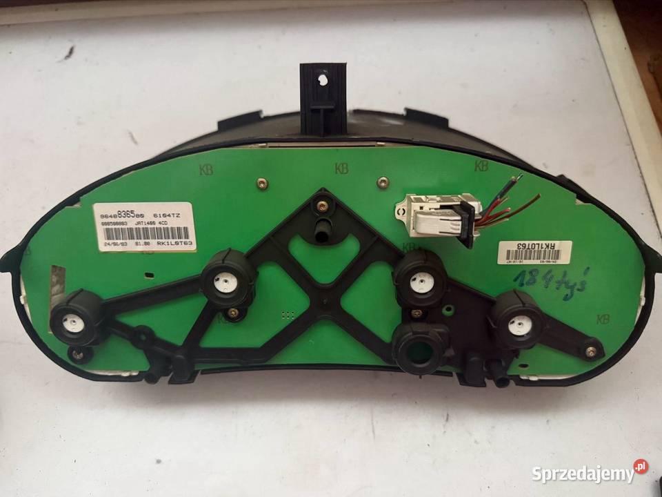 Licznik Peugeot 206 14 hdi 184