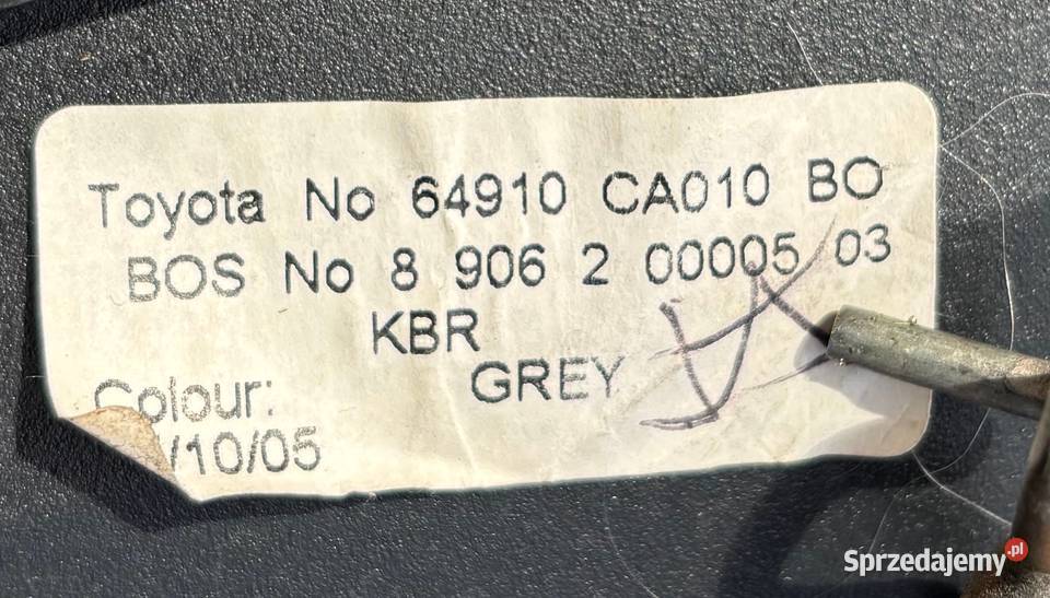 ROLETA BAGAŻNIKA TOYOTA AVENSIS T25 KOMBI Radom sprzedam