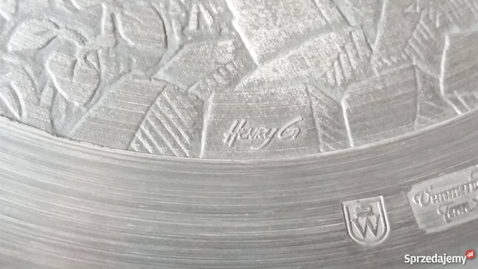 Talerz z cyny ozdobny sygnatura Vimmerby warmińsko-mazurskie Kętrzyn