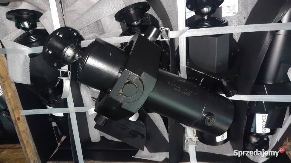 Siłownik wywrotu 552 skok 1500mm z gniazdem i Rolnictwo Brzozówka