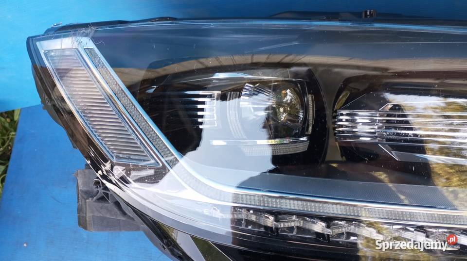 LAMPA REFLEKTOR PRAWY PRZÓD EU 3G1941082C VW osobowe Nowy Tomyśl