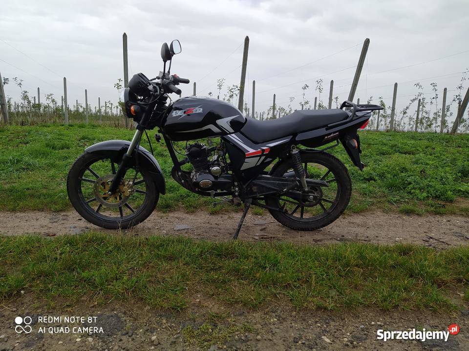 Motorower Benzer Aston 50