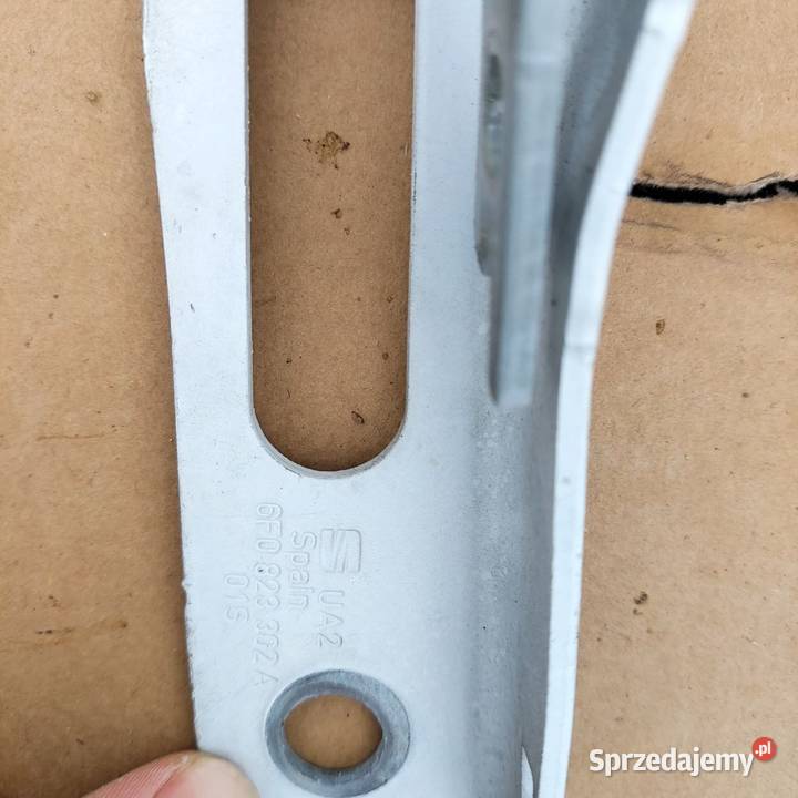 Sprzedam zawiasy maski pokrywy Silnika Seat Opoczno sprzedam