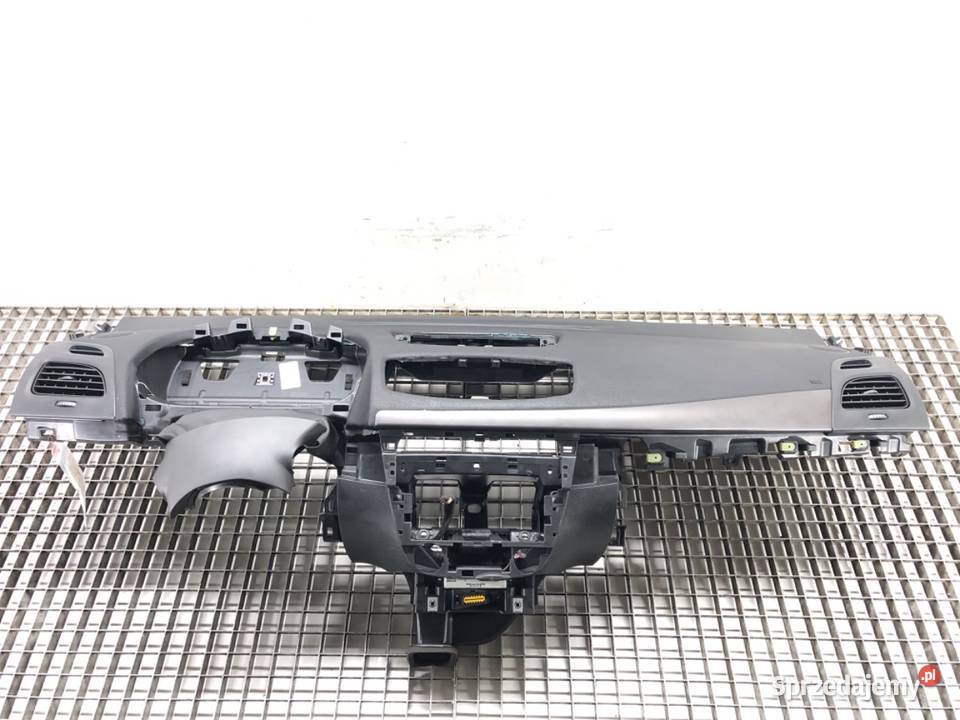 KOKPIT RENAULT FLUENCE SedanLimuzyna KONSOLA Deski rozdzielcze, konsole podkarpackie