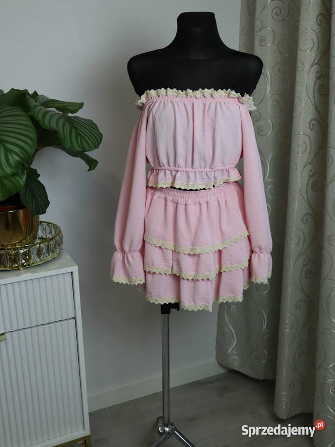 Komplet różowy hiszpanka bluzka spódnica Z falbankami  łódzkie Zgierz