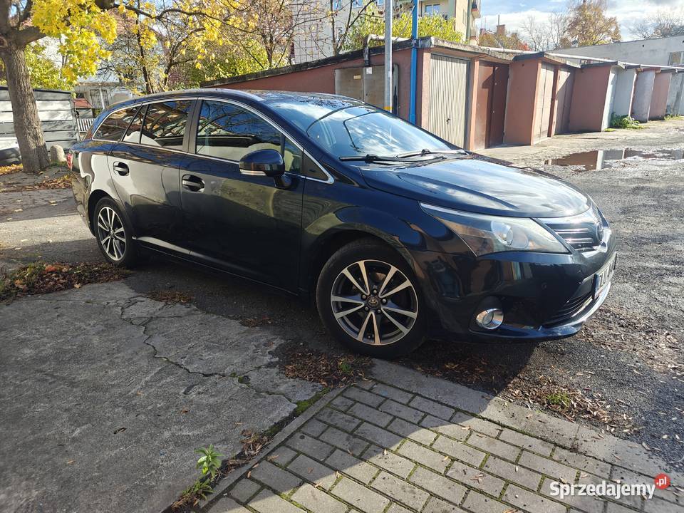 Toyota Avensis Lubin