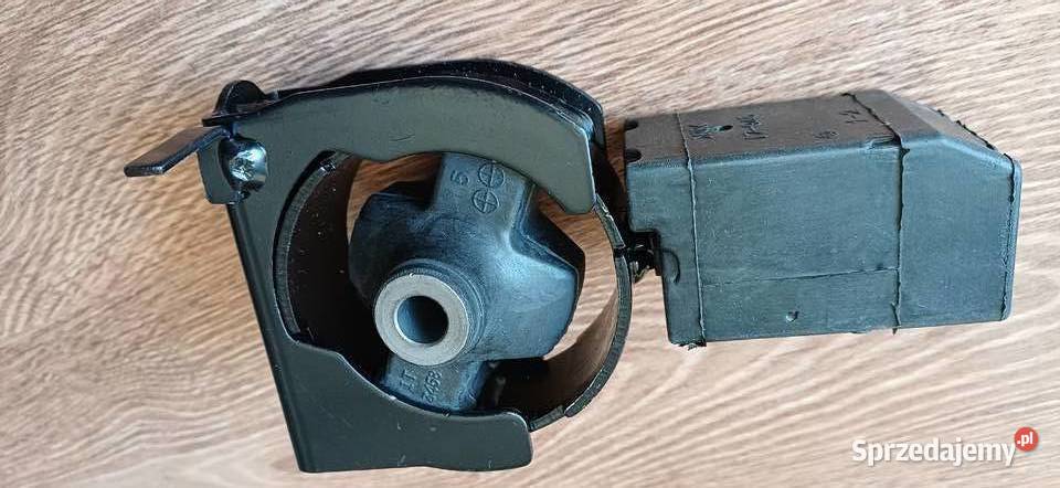 Tuleja metalowogumowa mocowania silnika Toyota Reda