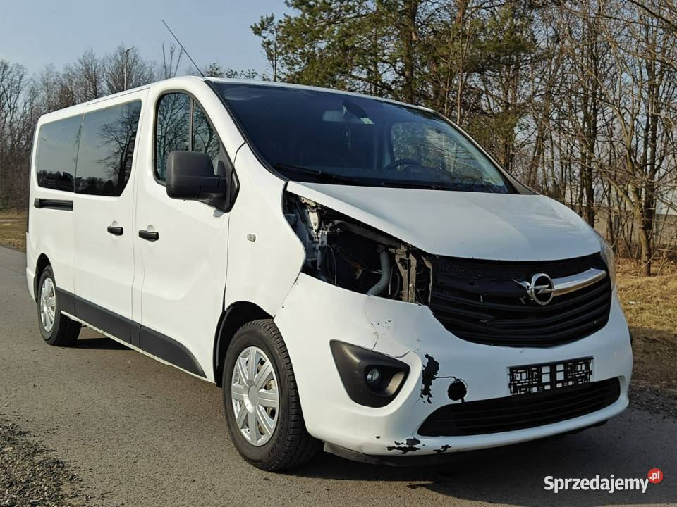 Opel Vivaro 9 osobowy II 20142019 diesel Karczew