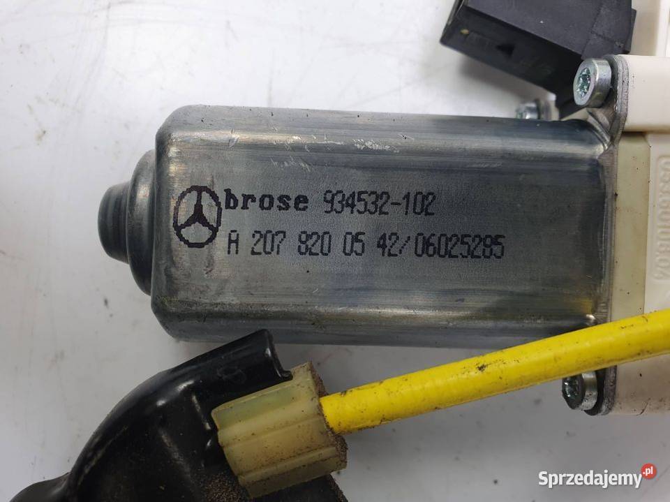 PODNOŚNIK SZYBY PP MERCEDES CLS 400 W218 Pozostałe Lipno