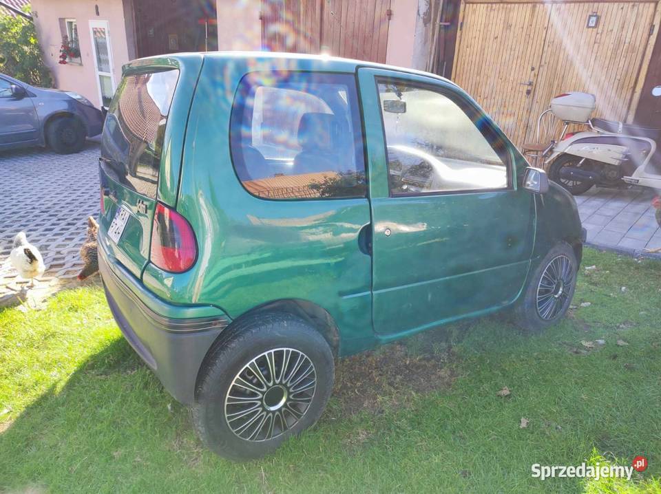 Mini auto Aixam JDM Paczółtowice