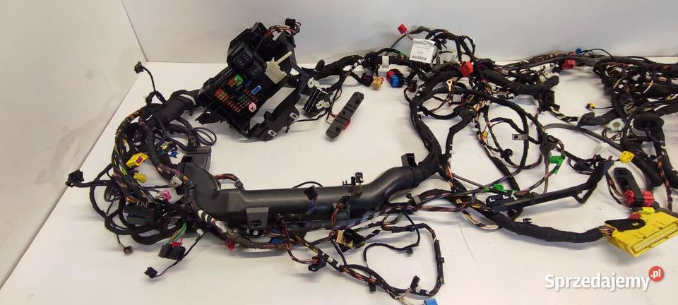 VW TIGUAN II WIĄZKA KABINY 20TSI 2018 Materiały instalacyjne