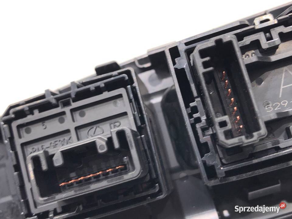 PRZEŁĄCZNIK SZYB LEWY TYŁ LEXUS LBX 7427252380 sprzedam