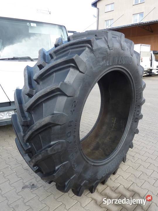 Opona używana rolnicza 62070R42 TRELLEBORG TM700 Zaścianki sprzedam