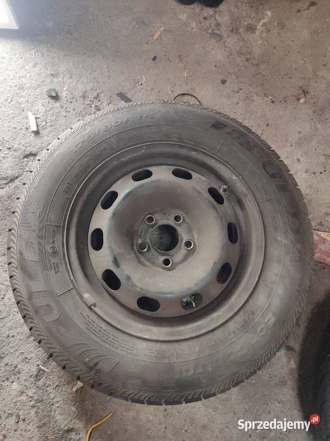 Felgi stalowe z oponami lato Golf 4