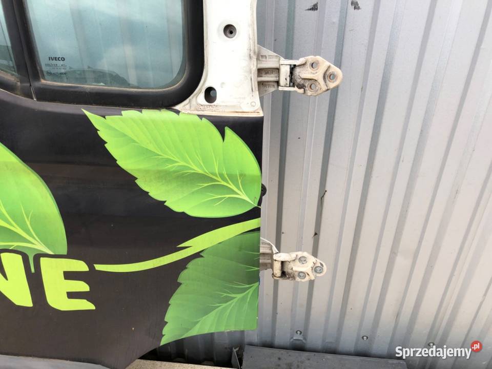 DRZWI PRAWY PRZÓD IVECO DAILY III Bus 9906 sprzedam