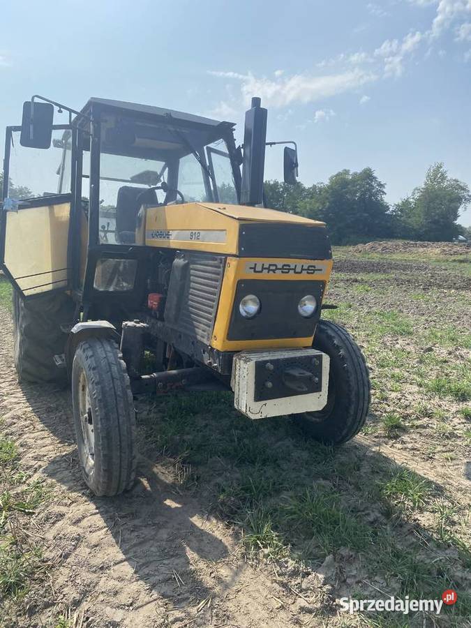 Ursus 912