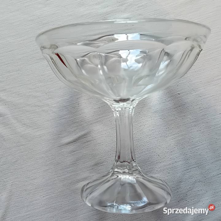Miska do lodów na nóżce model Roland Walther Porcelana i szkło