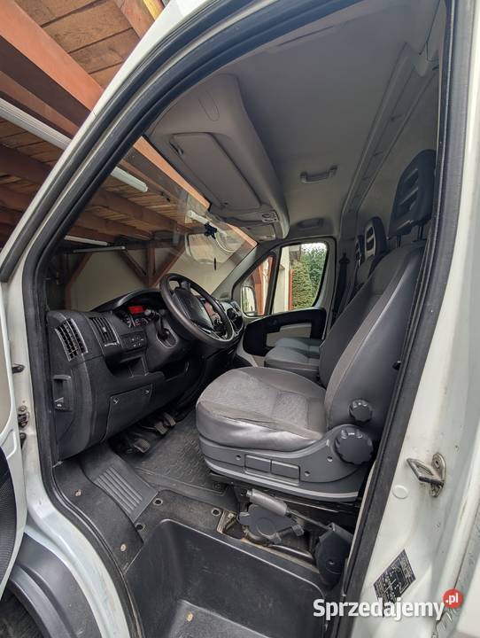 Peugeot Boxer 2013r przebieg 240 pod kampera