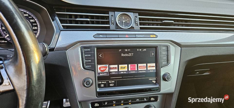 Volkswagen Passat Alltrack 20 VW TSI 220 2016 benzyna Strzyżów